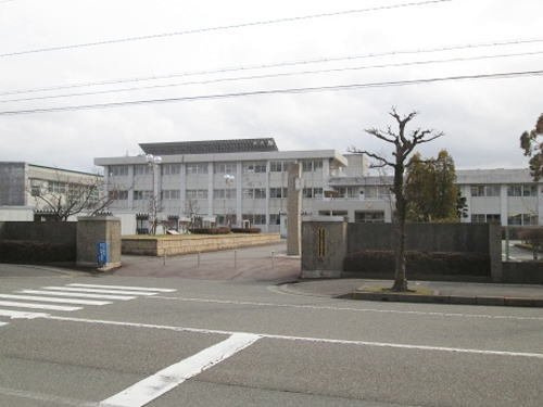 ハイム２１の周辺|金津高校まで250m