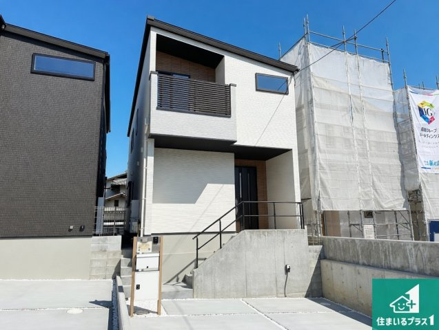 神戸市垂水区本多聞　第3期　新築一戸建ての外観|安心の10年保証！外観を美しく保ち、雨水で汚れを落とします！気になることがありましたら、お気軽にお問い合わせください！