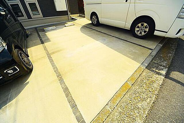 レジデンス永田の駐車場