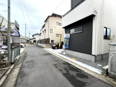 【前面道路含む現地写真】 | よかタウン(北区庭瀬) | 前面道路含む現地写真です