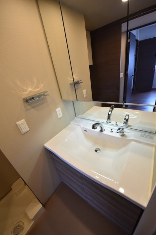 ラシュレ天満橋の独立洗面台|ラシュレ天満橋　独立洗面台