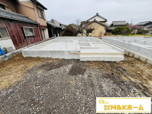 知多市金沢字郷中　全4棟　4号棟の外観|R7.11.28撮影　全居室フローリング♪