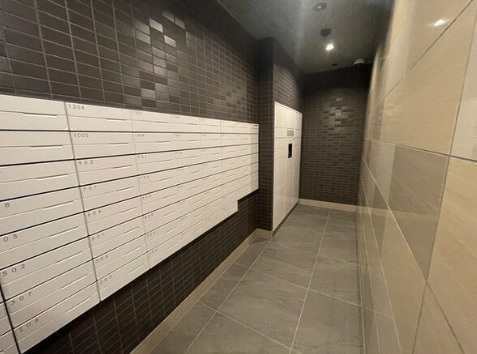 プレサンス名古屋菊井セルカのエントランス|※同物件他部屋写真
反転、色違いの場合有
現況優先