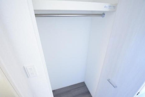 プレサンス名古屋菊井セルカの収納|※同物件他部屋写真
反転、色違いの場合有
現況優先