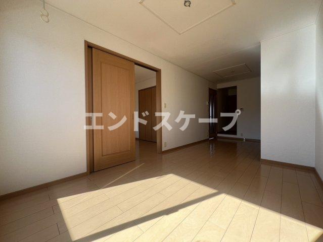 リシアンの居間・リビング