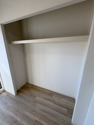 大阪市西区九条１丁目の賃貸マンションの収納