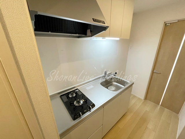 藤沢市鵠沼海岸５丁目のアパートのキッチン|広々としたキッチンです♪