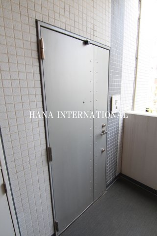 ドゥーエ浦安の玄関|現況優先です