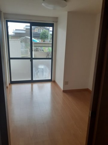 ヴィラエゾＡの居間・リビング