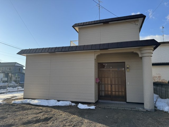 【釧路市桜ケ岡】角地で陽当り良好！駐車3台可＆ボイラー交換済の広々4LDK