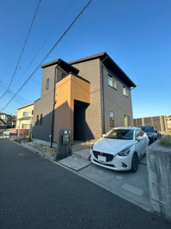 【前面道路含む現地写真】 | 佐伯区八幡三丁目　戸建 | トヨタホームの注文住宅　令和2年11月（築5年）の築浅物件