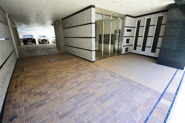 グレイス阿倍野松崎のロビー