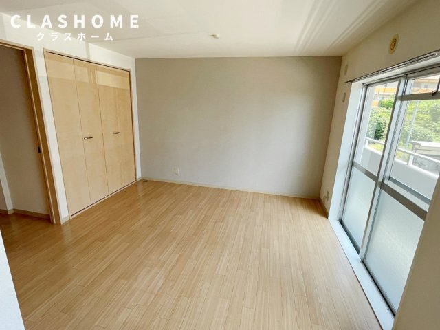 衣浦マンション　　　刈谷市の賃貸ならクラスホーム刈谷店の居間・リビング|同物件の別部屋になります。