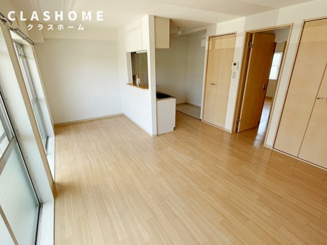 衣浦マンション　　　刈谷市の賃貸ならクラスホーム刈谷店の居間・リビング|同物件の別部屋になります。