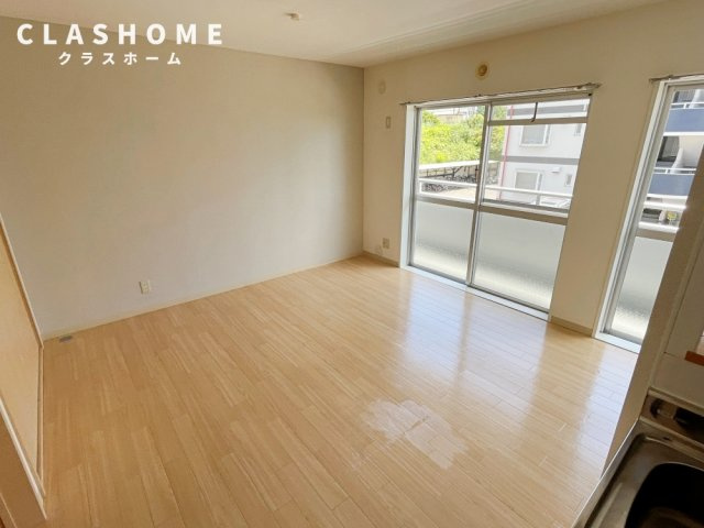 衣浦マンション　　　刈谷市の賃貸ならクラスホーム刈谷店の居間・リビング|同物件の別部屋になります。