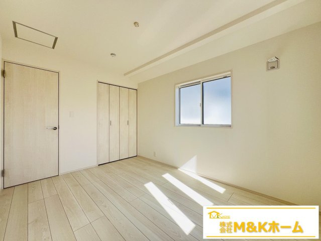 知多市南粕谷2丁目　全2棟　2号棟の洋室|洋室6帖☆