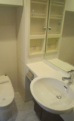 【独立洗面台】 | ファーストリアルタワー新宿