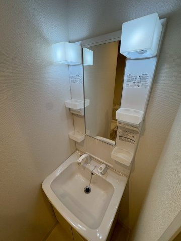 大阪市西区九条１丁目の賃貸マンションの洗面所