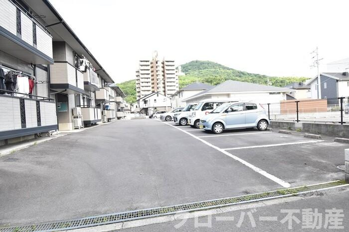 エトワール増田の駐車場|駐車場