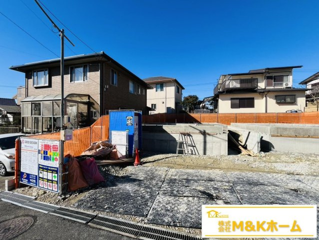 知多市南粕谷2丁目　全2棟　1号棟の外観|R7.11.20撮影　WIC完備☆