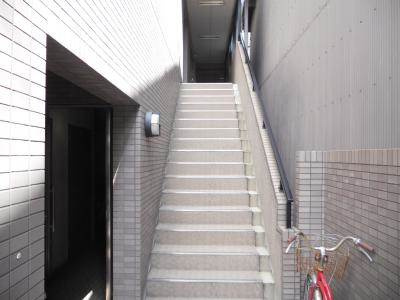キャピタルロニートのその他|階段