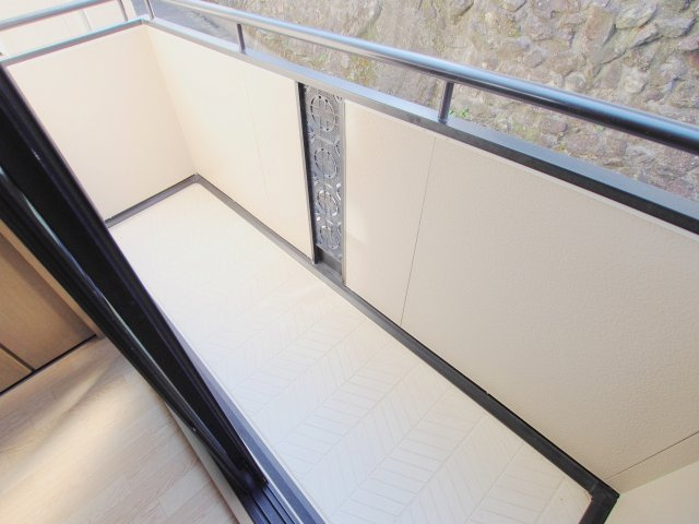 セジュール伴安のバルコニー