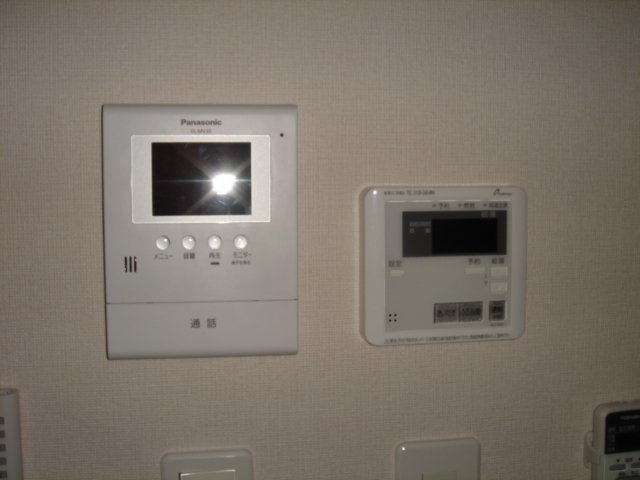 ＯＡＺＯ東町　壱番館のセキュリティ|カメラ付インターホン