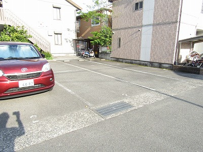 アップルハウスの駐車場