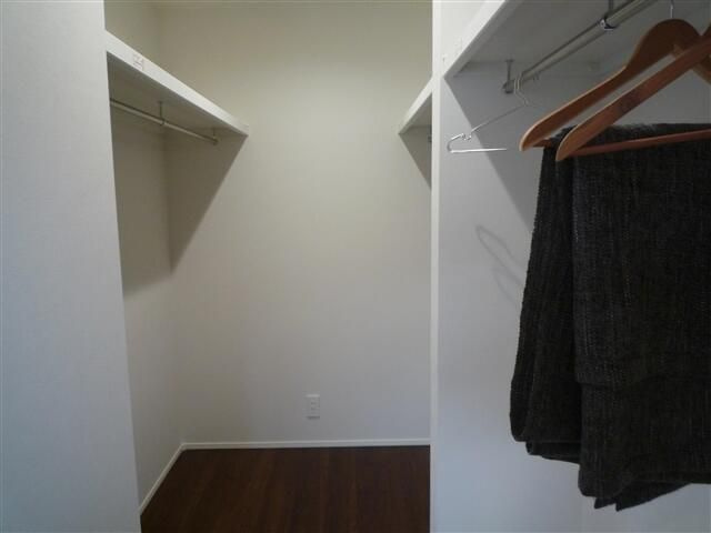 庄栄町戸建の収納