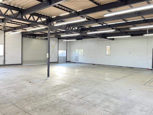 高麗事務所・倉庫