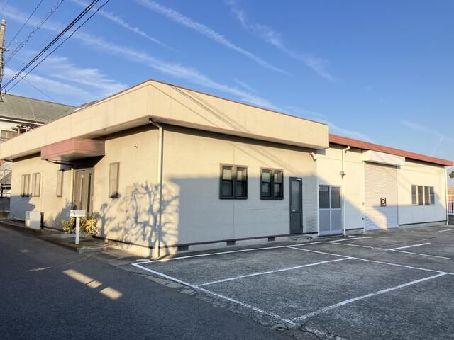 高麗事務所・倉庫の外観