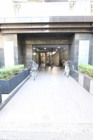 グランシャルム葛西のエントランス