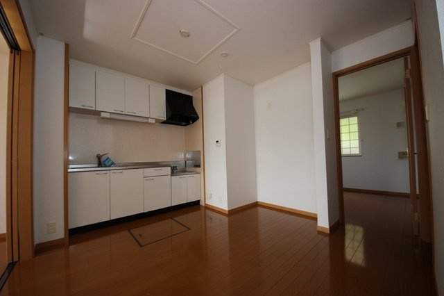 フォーリスト　クスジⅠの居間・リビング