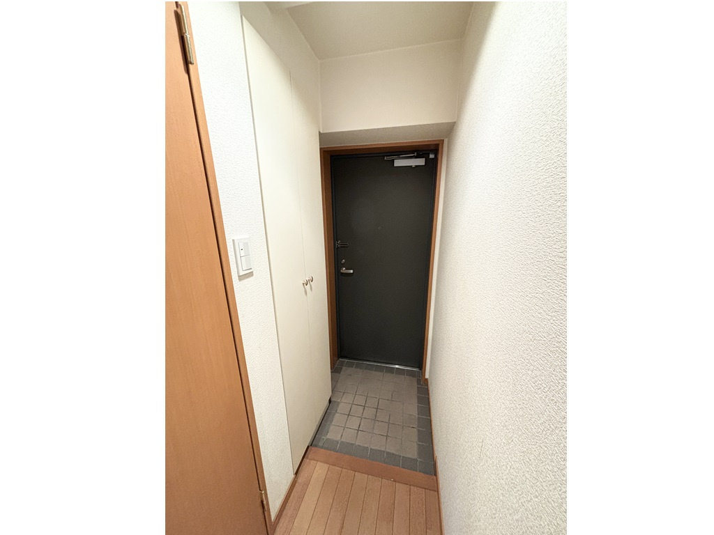 プレール月島RIVAGEの内装|明るい室内です