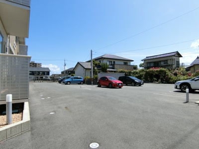 【駐車場】 | ヴィラオーヴェスト