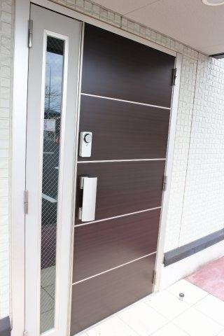 グランデュール55　Bのエントランス