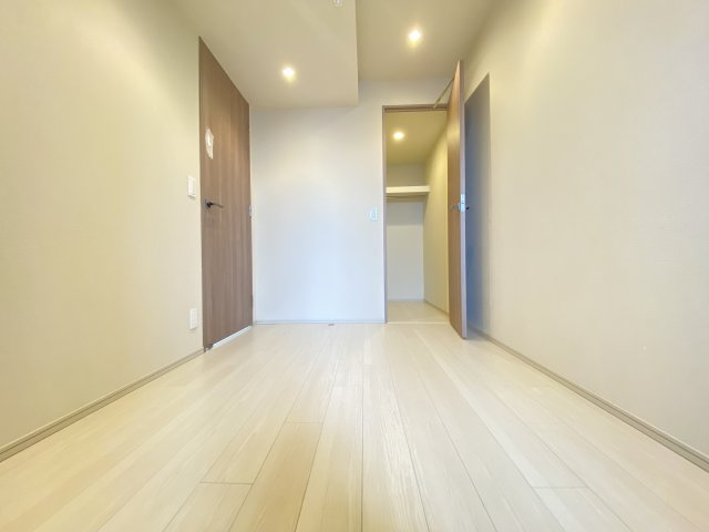 北浜ミッドタワーの洋室