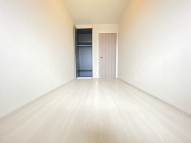 北浜ミッドタワーの洋室