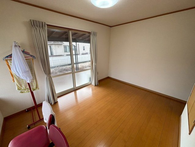 熊本市東区下江津２丁目中古平屋建の洋室