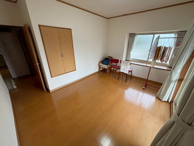 熊本市東区下江津２丁目中古平屋建の洋室