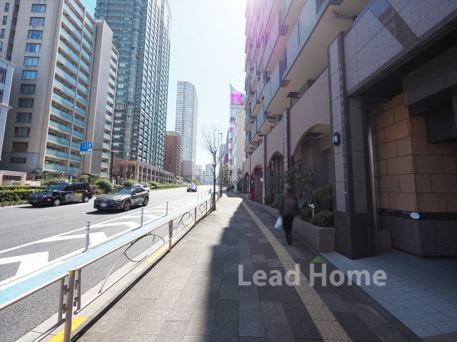 【その他】 | ライオンズマンション白金台 | 前面歩道部分