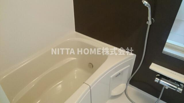 ラ　ルーチェＡの浴室|追い炊き機能・浴室乾燥機も設置済み●