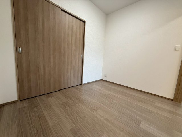 【洋室】 | プレジオ弁天町