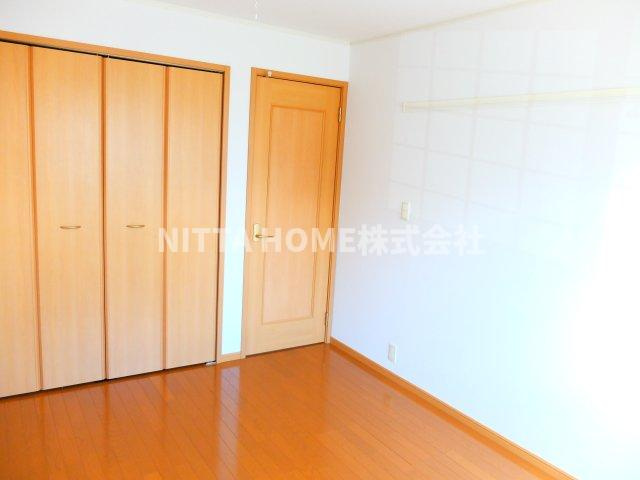 ハーティープレイスＢの居間・リビング|１フロア２戸のアパートです◎