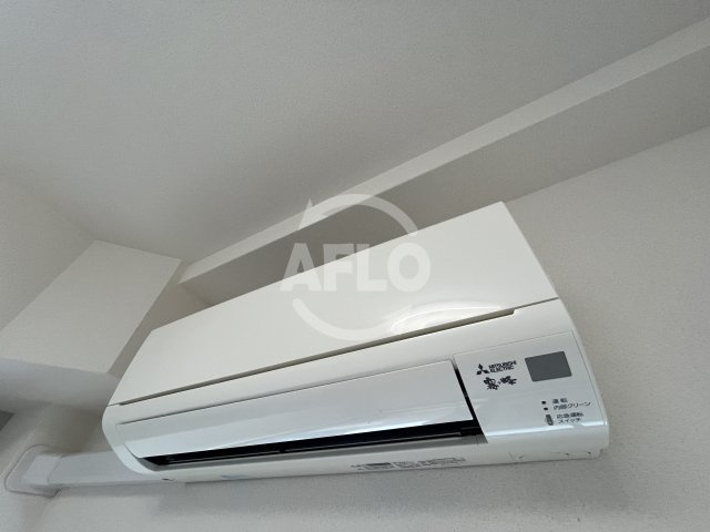 プレサンス新大阪イオリアの設備|プレサンス新大阪イオリア　エアコン