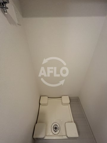 プレサンス新大阪イオリアの設備|プレサンス新大阪イオリア　洗濯パン