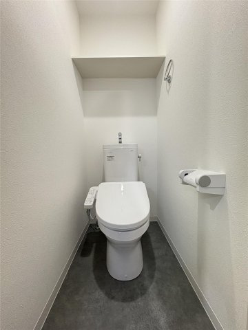 熊本市東区昭和町の賃貸マンションのトイレ