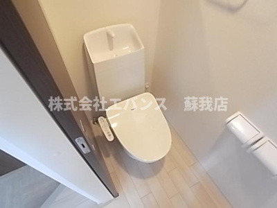 【トイレ】 | ガルデ寒川 | ゆったりとした空間のトイレです