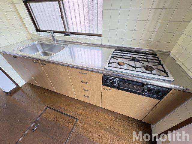 忠岡町忠岡南貸家の玄関