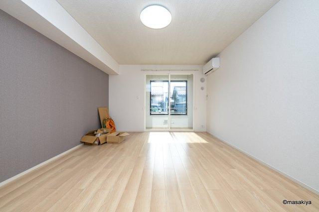 メゾンラテ稲葉の洗面所